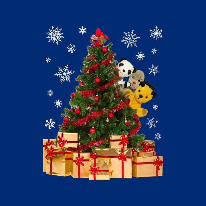 Sooty Christmas Characters Peeking Around Xmas Tree Kid's T-Shirt-Sooty's Shop