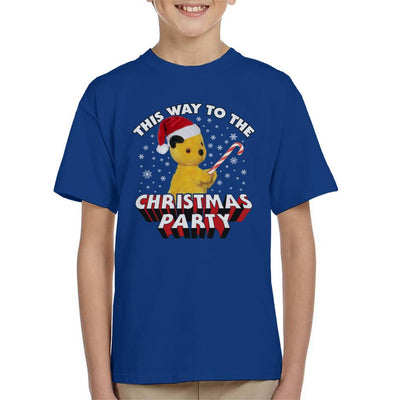 Sooty Christmas This Way To The Christmas Party Kid's T-Shirt-Sooty's Shop