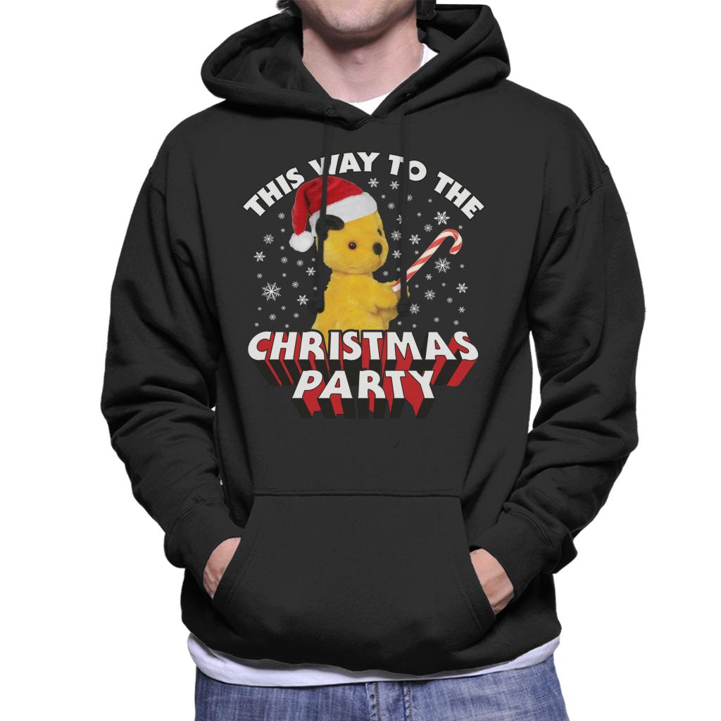 Sooty Christmas This Way To The Christmas Party Men's Hooded Sweatshirt-Sooty's Shop