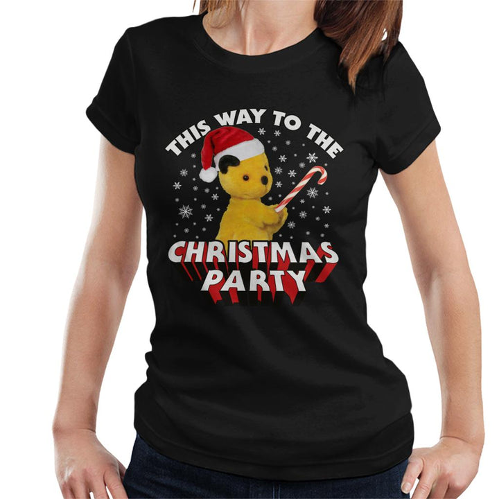Sooty Christmas This Way To The Christmas Party Women's T-Shirt-Sooty's Shop